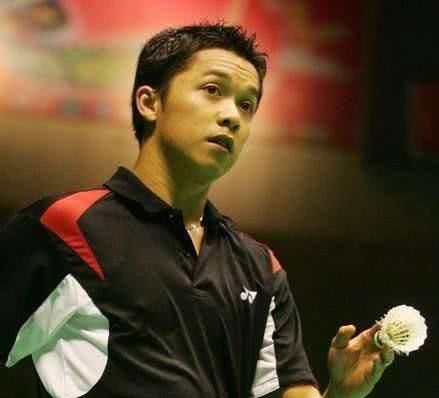 他不再只是 他不再只是